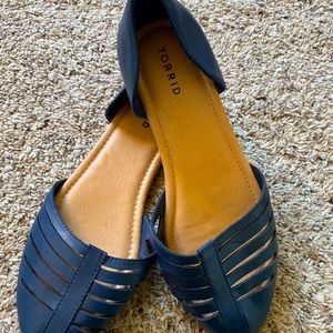 Torrid Blue Almond Toe Flats Open Side Sandals EUC